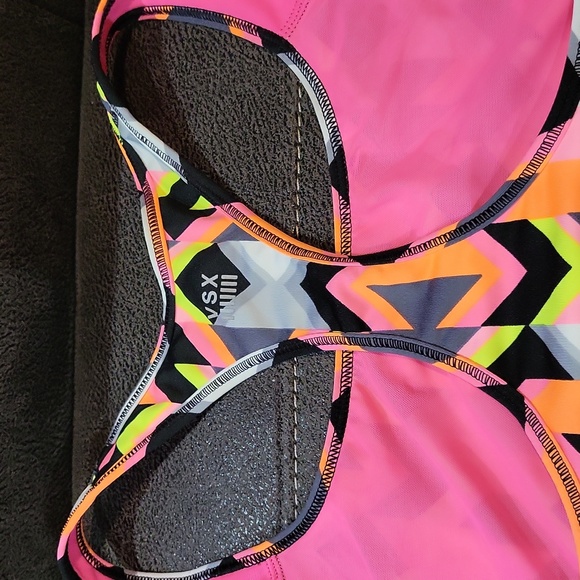 Victoria's Secret Bra - Picture 5 of 8